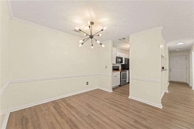 523 Warm Springs Circle 523, Roswell, GA 30075