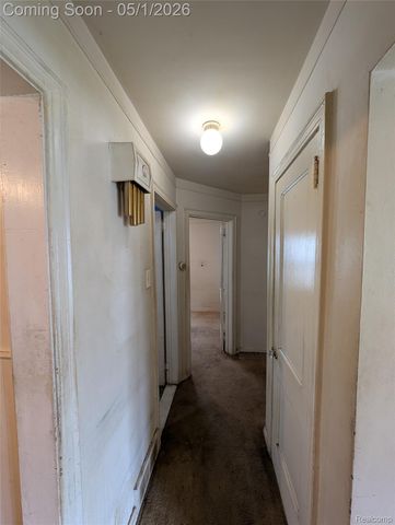 20505 Hamburg Street, Detroit, MI 48205