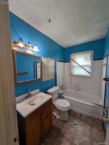 20505 Hamburg Street, Detroit, MI 48205