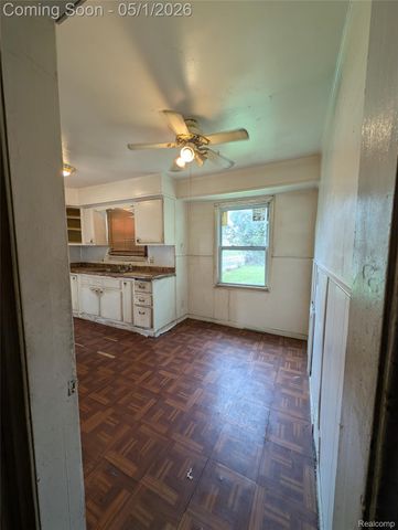 20505 Hamburg Street, Detroit, MI 48205