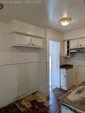 20505 Hamburg Street, Detroit, MI 48205