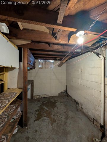 20505 Hamburg Street, Detroit, MI 48205