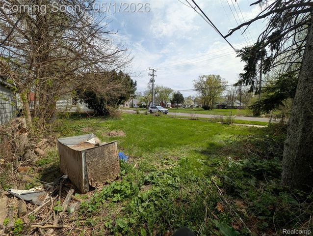 20505 Hamburg Street, Detroit, MI 48205
