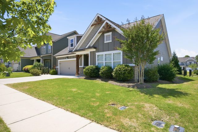 8422 Gray Fox Court, Ooltewah, TN 37363