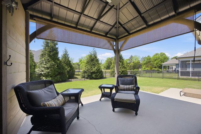 8422 Gray Fox Court, Ooltewah, TN 37363
