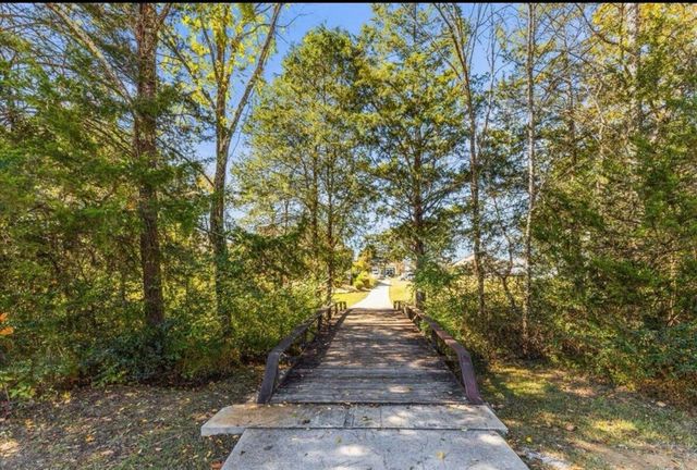 8422 Gray Fox Court, Ooltewah, TN 37363