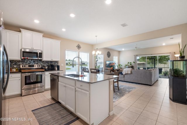 6590 LONGLEAF BRANCH Drive, Jacksonville, FL 32222