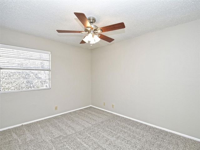 301 Algerita DR D, Georgetown, TX 78628