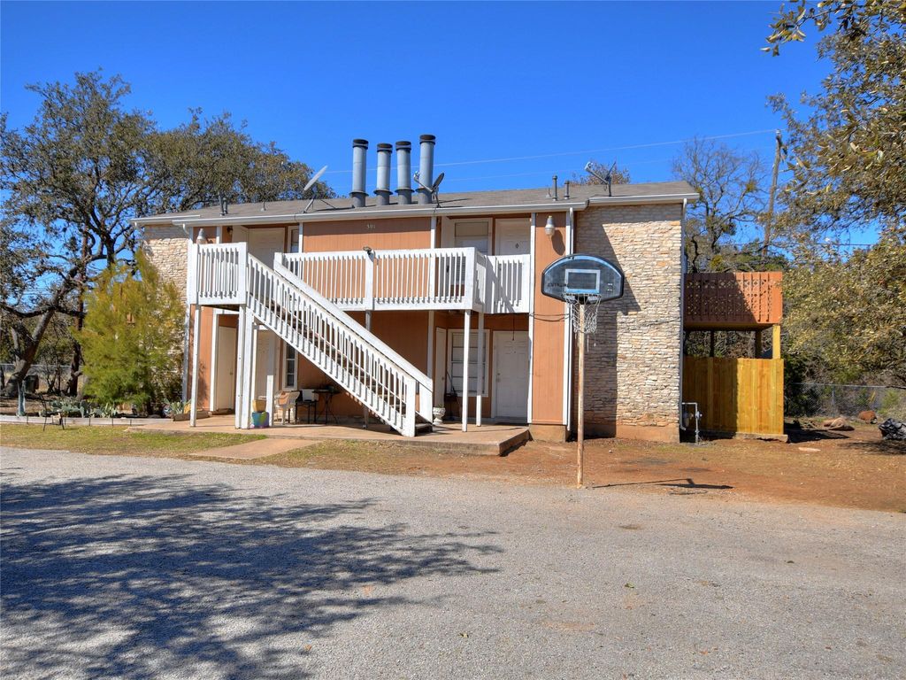301 Algerita DR D, Georgetown, TX 78628