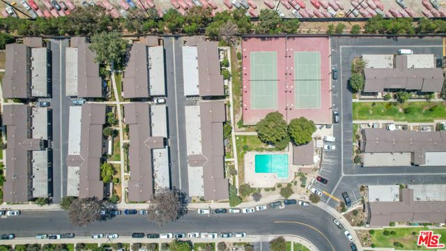 12334 Runnymede Street 5, Los Angeles, CA 91605