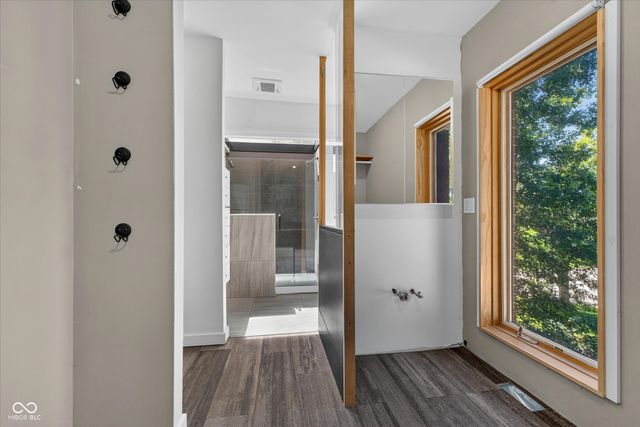 6333 Evanston Avenue, Indianapolis, IN 46220