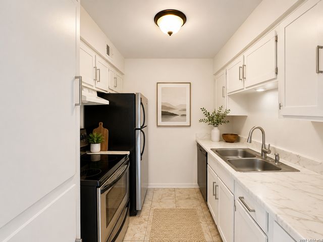6611 Southpoint St Apt 128, San Antonio, TX 78229