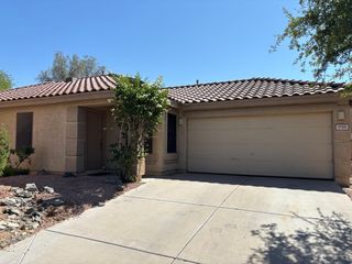 1722 W Amberwood Drive, Phoenix, AZ 85045