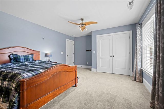 225 Heatherwood Drive, Winston-salem, NC 27107
