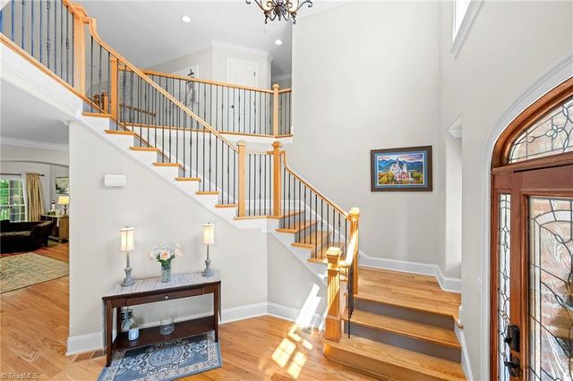 225 Heatherwood Drive, Winston-salem, NC 27107