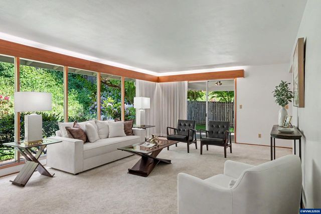 3157 NW Norwood Dr, Corvallis, OR 97330