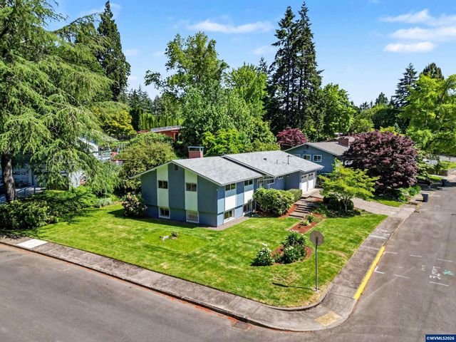3157 NW Norwood Dr, Corvallis, OR 97330
