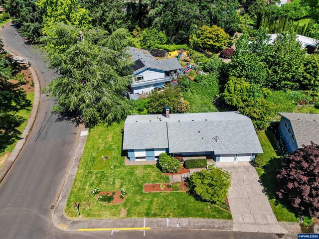 3157 NW Norwood Dr, Corvallis, OR 97330