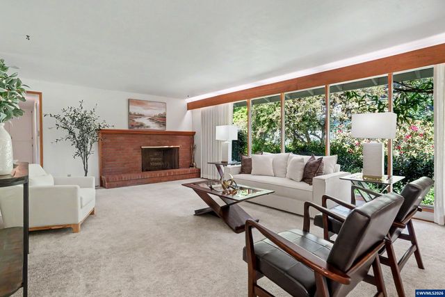 3157 NW Norwood Dr, Corvallis, OR 97330