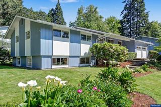 3157 NW Norwood Dr, Corvallis, OR 97330