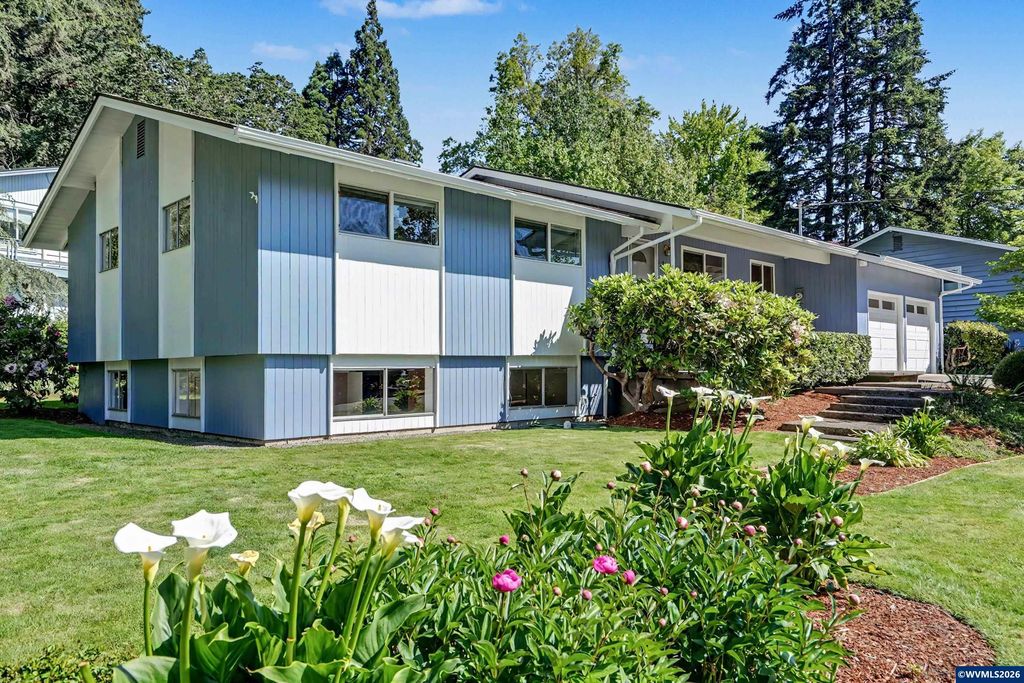 3157 NW Norwood Dr, Corvallis, OR 97330