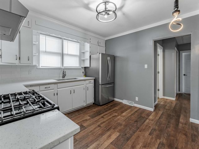 3445 Adams Street, Lansing, IL 60438