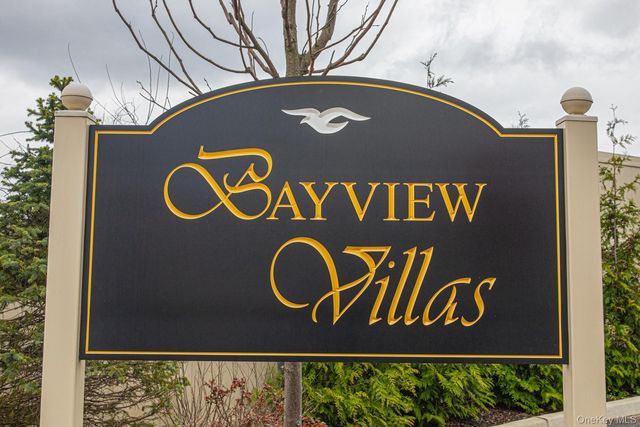 6 Sophia Court, West Babylon, NY 11704