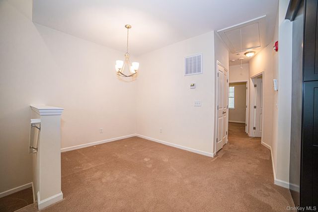 6 Sophia Court, West Babylon, NY 11704