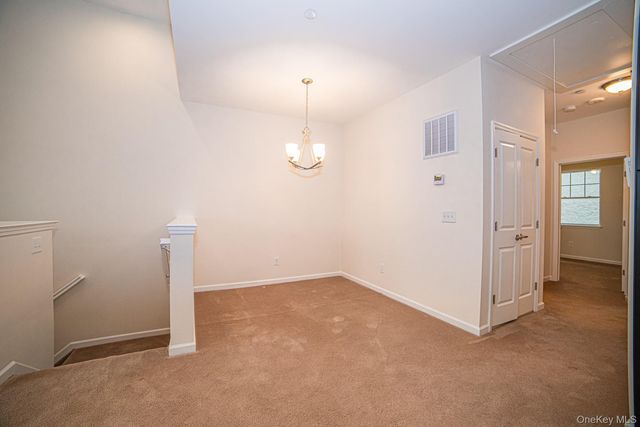 6 Sophia Court, West Babylon, NY 11704