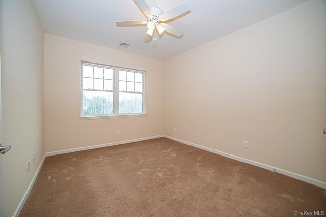 6 Sophia Court, West Babylon, NY 11704