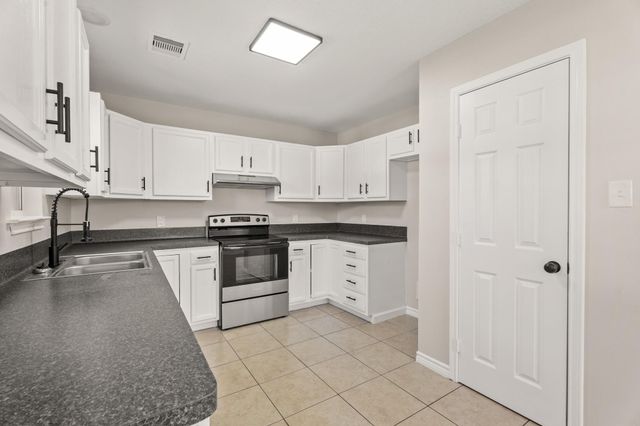 3003 Florida Street, Dickinson, TX 77539