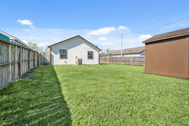 3003 Florida Street, Dickinson, TX 77539