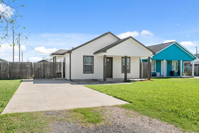 3003 Florida Street, Dickinson, TX 77539