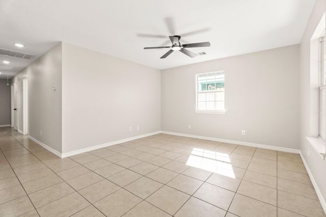 3003 Florida Street, Dickinson, TX 77539