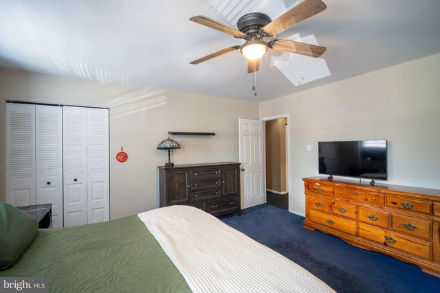 7 NAYLOR CT, Quakertown, PA 18951