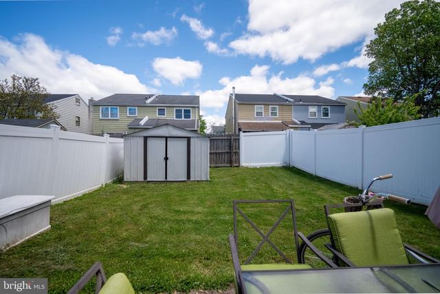 7 NAYLOR CT, Quakertown, PA 18951