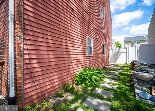 7 NAYLOR CT, Quakertown, PA 18951