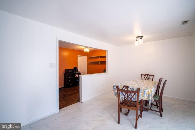 7 NAYLOR CT, Quakertown, PA 18951