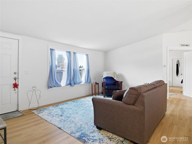 15429 107th Loop SE, Yelm, WA 98597