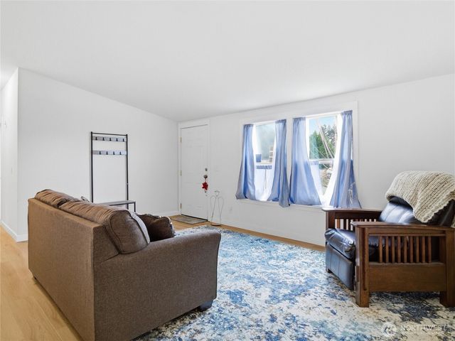 15429 107th Loop SE, Yelm, WA 98597