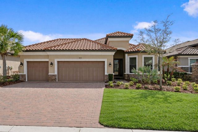 8717 SORANO VILLA DRIVE, Tampa, FL 33647