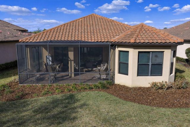 8717 SORANO VILLA DRIVE, Tampa, FL 33647