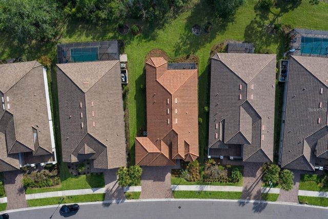 8717 SORANO VILLA DRIVE, Tampa, FL 33647