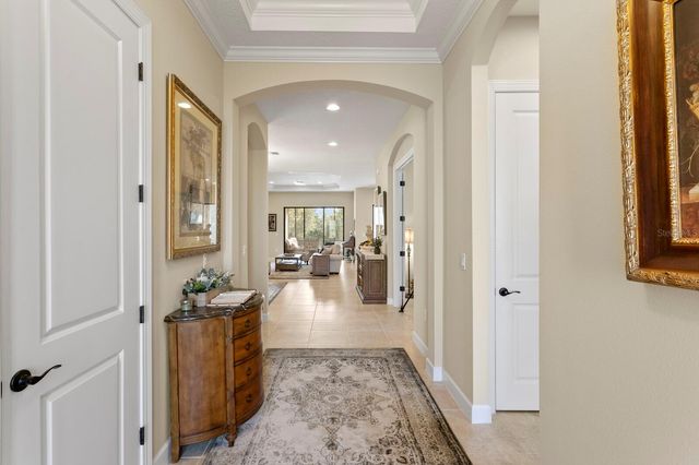 8717 SORANO VILLA DRIVE, Tampa, FL 33647