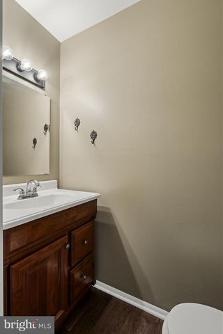 3 DUTTON CT, York, PA 17402