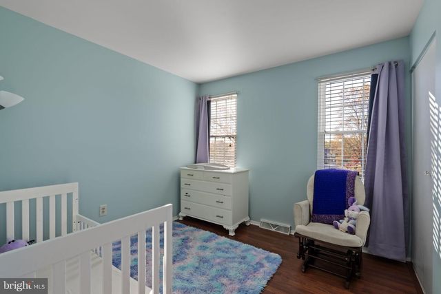 3 DUTTON CT, York, PA 17402