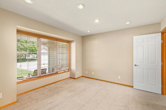 409 NE 21st Street, Ankeny, IA 50021