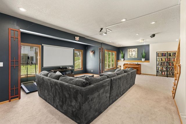 409 NE 21st Street, Ankeny, IA 50021
