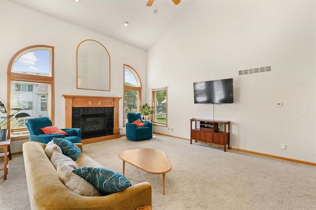 409 NE 21st Street, Ankeny, IA 50021