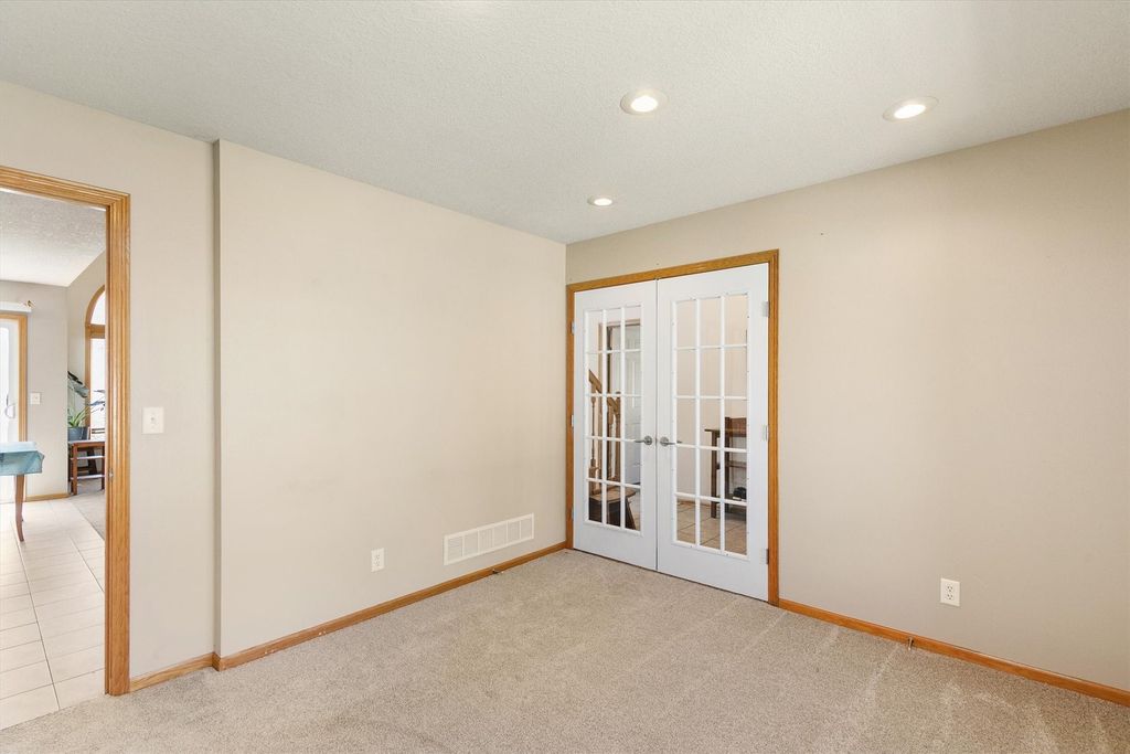 409 NE 21st Street, Ankeny, IA 50021